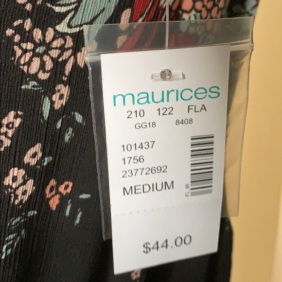 Maurice’s dress - Picture 3 of 3